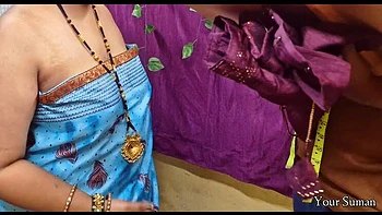 Madrasta fode enteado de quatro pelo vestido novo