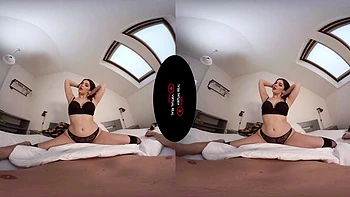 Valentina VR: Deep Blowjob, Doggy and Cowgirl