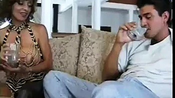 Bean bean bean bean bean bean bene ft. Jelli Bean: Blowjob, Cowgirl  Missonary Porn