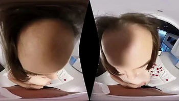 Харт сосет, скачет наездницей и трахается сзади в 3D VR