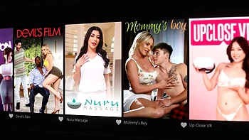 La blonde River Lynn séduit son cousin par alliance pour un sexe sauvage dehors