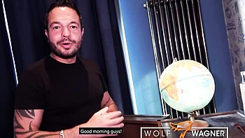 Julia Exclusivs große Titten Mama bläst im POV