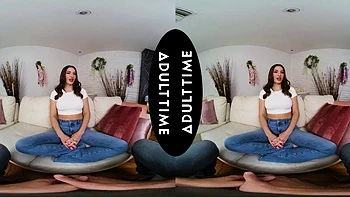 Sexy Ella Reese te lleva a una aventura hardcore en POV