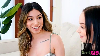 Compilado de niñeras con pajas, perrito y cowgirl