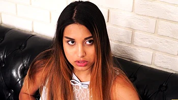 Roxy Lips Pays Debt with Wild Deepthroat Blowjob