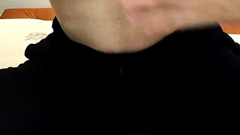 Brunette Teen Masturbates With Vibrator