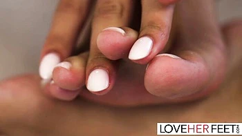 Dorothy and Lia's filthy footjob