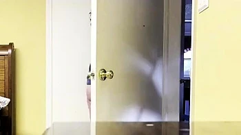 Erika azotada OTK, milf con tetas grandes