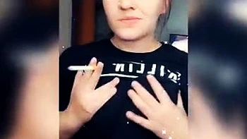 Miss Violetsky babe amateur en solo webcam