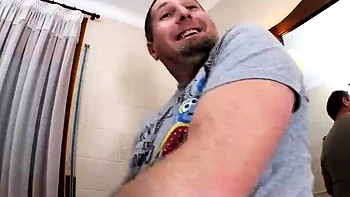 Eris Maximo hardcore Fingern im LatinaFever Porno