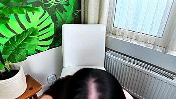 BBW du bureau se masturbe gros seins