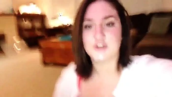 BBW amateur suce une grosse grosse bite et grosse chatte