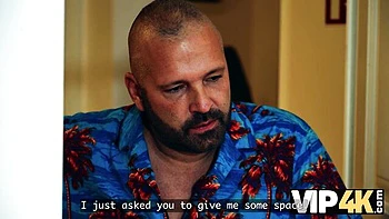 Папа застал рыжую изменяющей с сыном