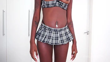 Эбони принцесса Дженни с двойным анальным gangbang