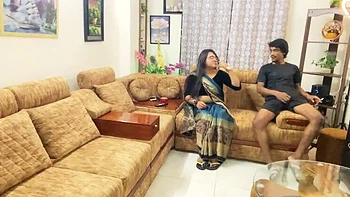 Bengali Bhabhi Gets BBC Doggystyle Fuck in Saree