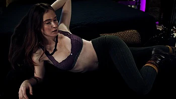 Brunette Hazel Moore rams Madison reverse cowgirl