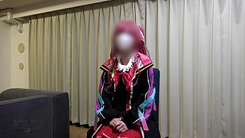 Asian Angel suce en cosplay sexy