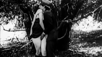 Amadora montando pau no estilo vintage