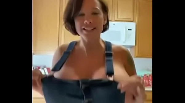 Housewife Big Tits