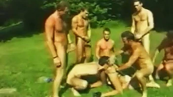 Vintage Anale Doppel-penetration mit Blasjob und Gangbang