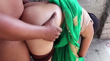 Noite de núpcias: indiana fodida pela primeira vez