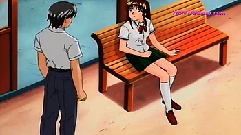 Submissive MILF wird in der Öffentlichkeit mit Toys gefüllt und gefickt