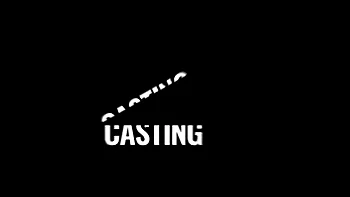 Busenstarke 18-jährige Schwarze wird heftig ins Gesicht gefickt - raues Casting