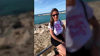 Malena se fait baiser dur par Christian Clay en Italie