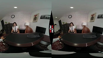 Rubia porno te da nalgadas para que eyacles