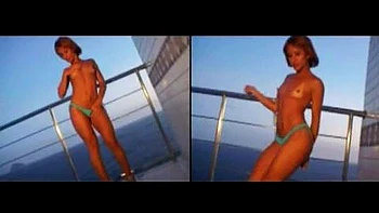 Dupla penetração anal teen de quatro com pau gigante