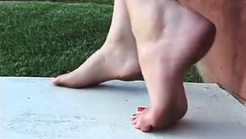 Fetiche solo nos pés: dedos e solas sensuais para adorar