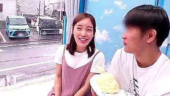 Fick die Frau mit Schwanz zeigen M1