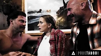 Behaarte reife Nachbarin Laney Grey verliert Jungfernhäutchen mit fetter Titten-Blowjob & Fußfick