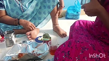 Almuerzo con morena india que acaba en follada intensa