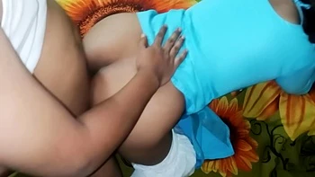 Ma copine adore le doggy, on a eu un super cul