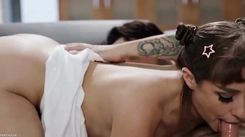 Belle-fille au gros cul baisée anal avec creampie