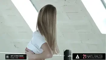 21 NATURALS - Stunning Babe Nancy Ace Is Up For A Surprise For Her Beloved Man