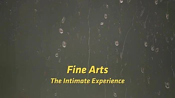 Бейли Райдер писает горячей струёй в VIP золотой душ