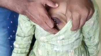 Dhivya india amateur follada casera