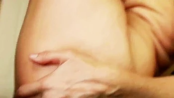 Busige Milf La fickt geilen Lebensmittel-Lieferanten