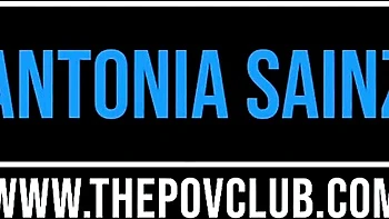 Antonia Sainz chupa polla grande en blowjob interracial POV