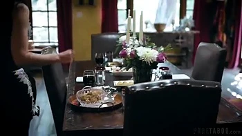 Reagan Fox Vol 5: Reife lesbische Milf mit Anal