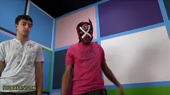 Fuck A Fan – Johnny from Vegas Make Busty MILFs Britney Amber, Allison & Savannah Orgasm!