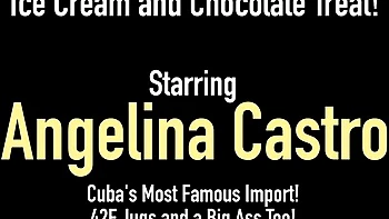 Easy-on-the-eyes Angelina Castro's curvy dirt