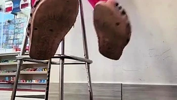 Amateur porn Gives Us Some Foot Fetish Aurora